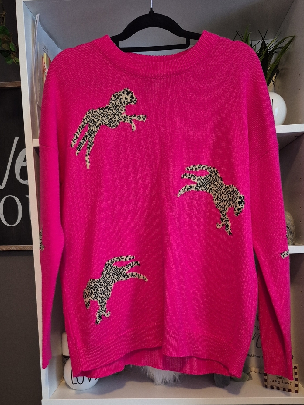 Women’s Hot Pink Leopard Motif Sweater